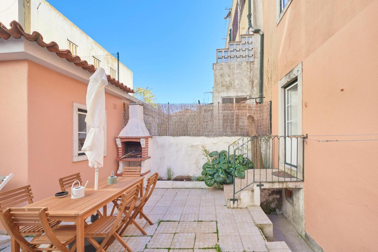 Amazing Terrace And Riverview In Historical Lisbon Lisboa Exterior foto