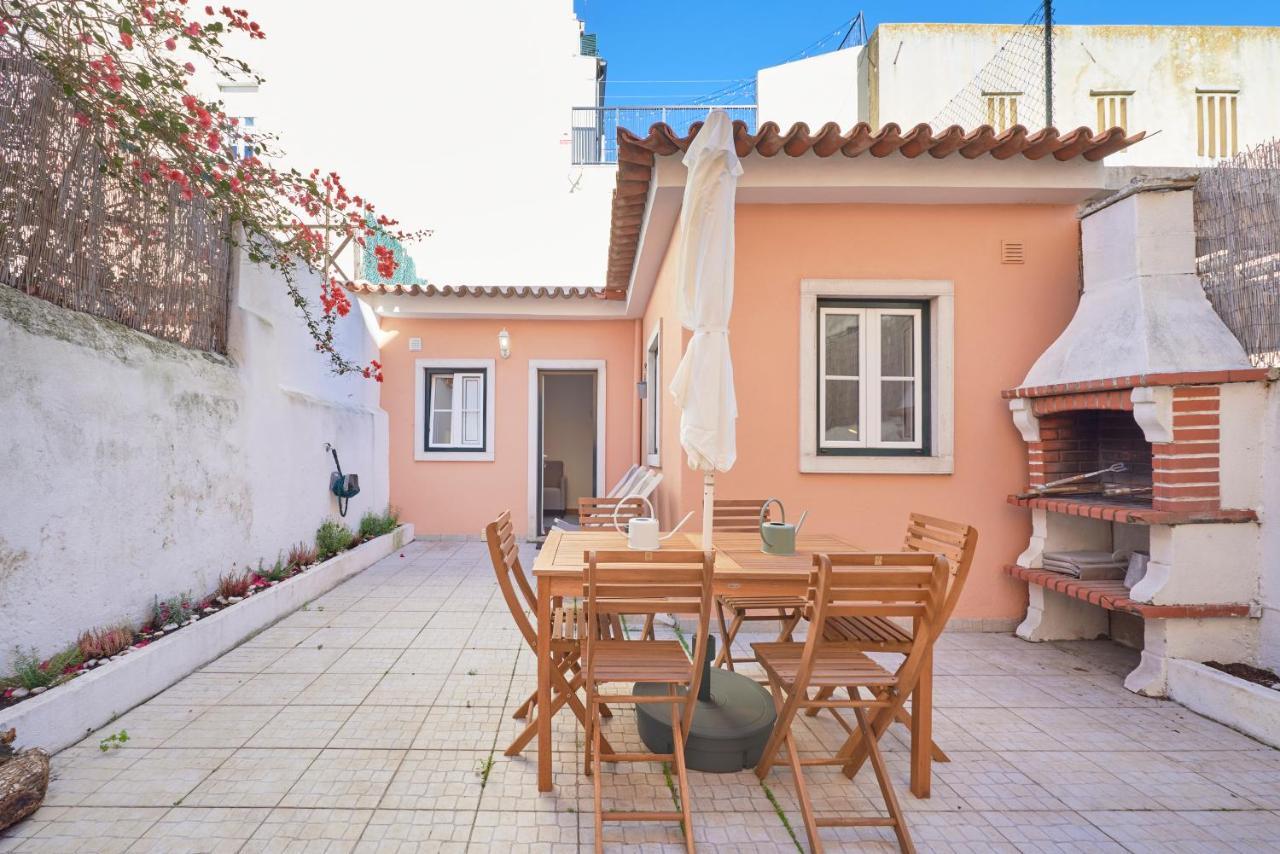 Amazing Terrace And Riverview In Historical Lisbon Lisboa Exterior foto