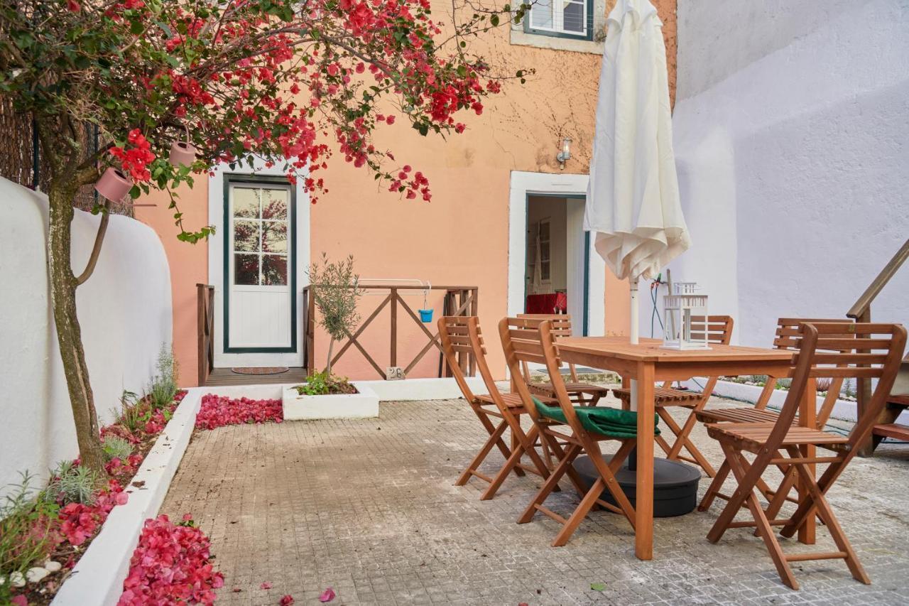 Amazing Terrace And Riverview In Historical Lisbon Lisboa Exterior foto